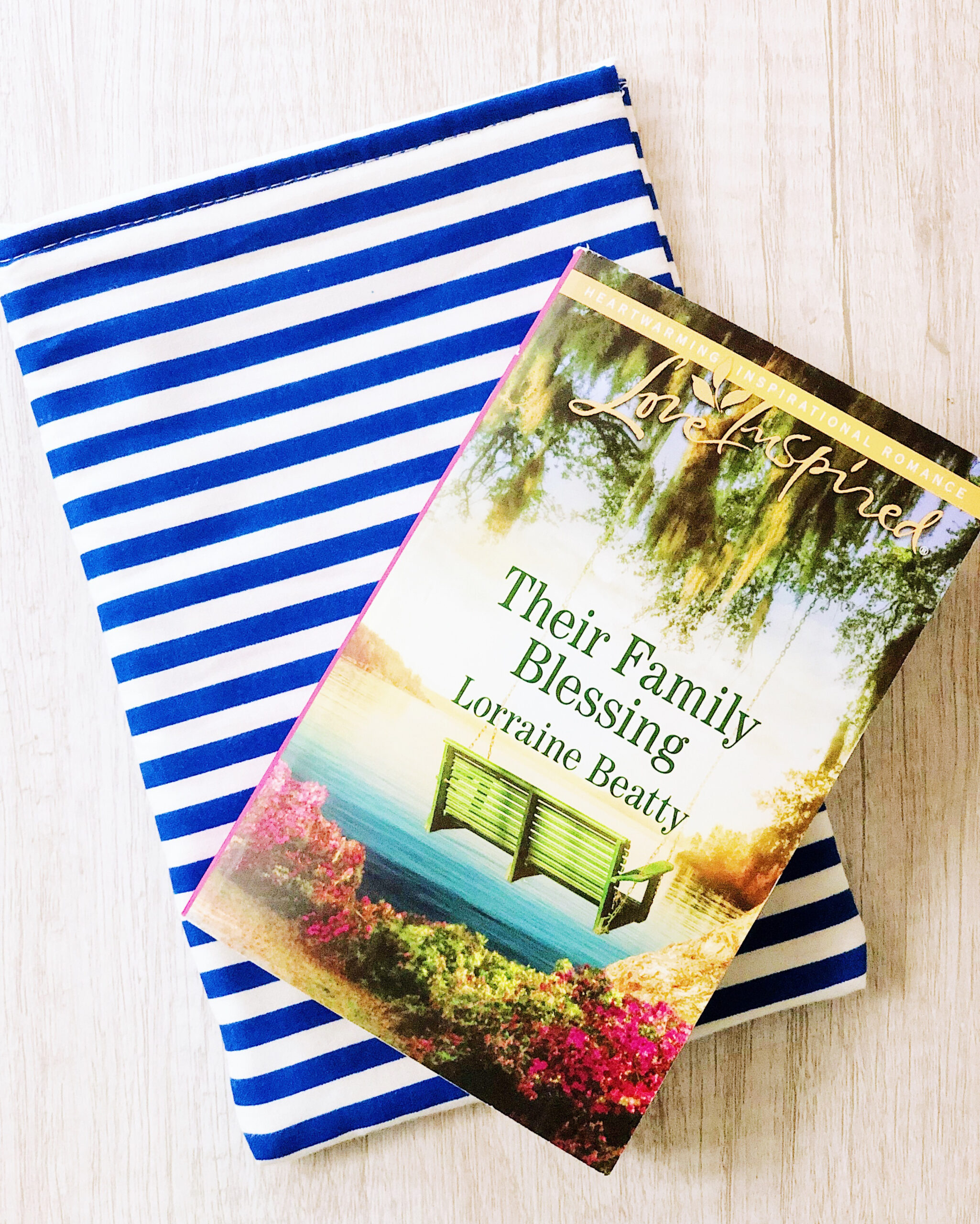 Easy Reader Book Sleeve – Free Sewing Pattern – Rohn Strong with regard to Free Printable Book Sleeve Pattern
