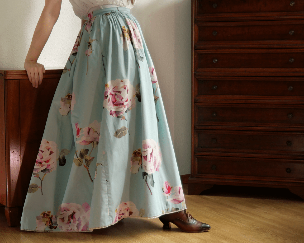 Can A Victorian Walking Skirt Be Made Of Less Than 2M Of Fabric? inside Printable Victorian Walking Skirt Pattern Free