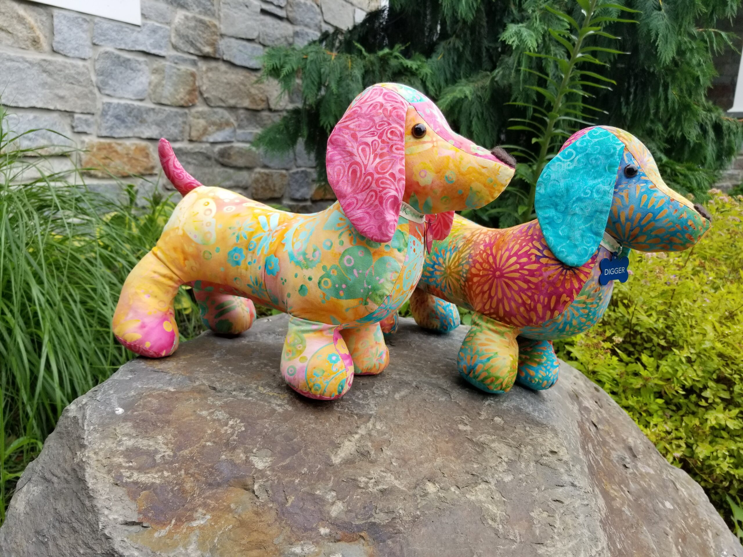 Dixie And Digger Dachshund • Dizzy Quilter throughout Downloadable Free Printable Dachshund Sewing Pattern