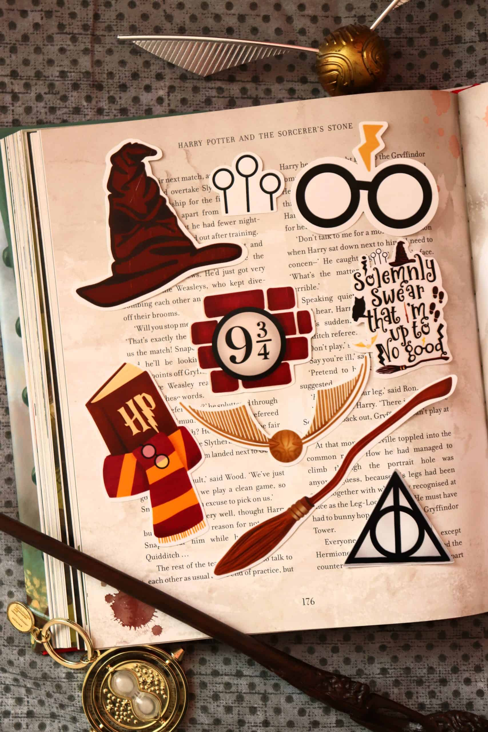 Harry Potter Sticker Set - A Girl And A Glue Gun with Harry Potter Stickers Printable