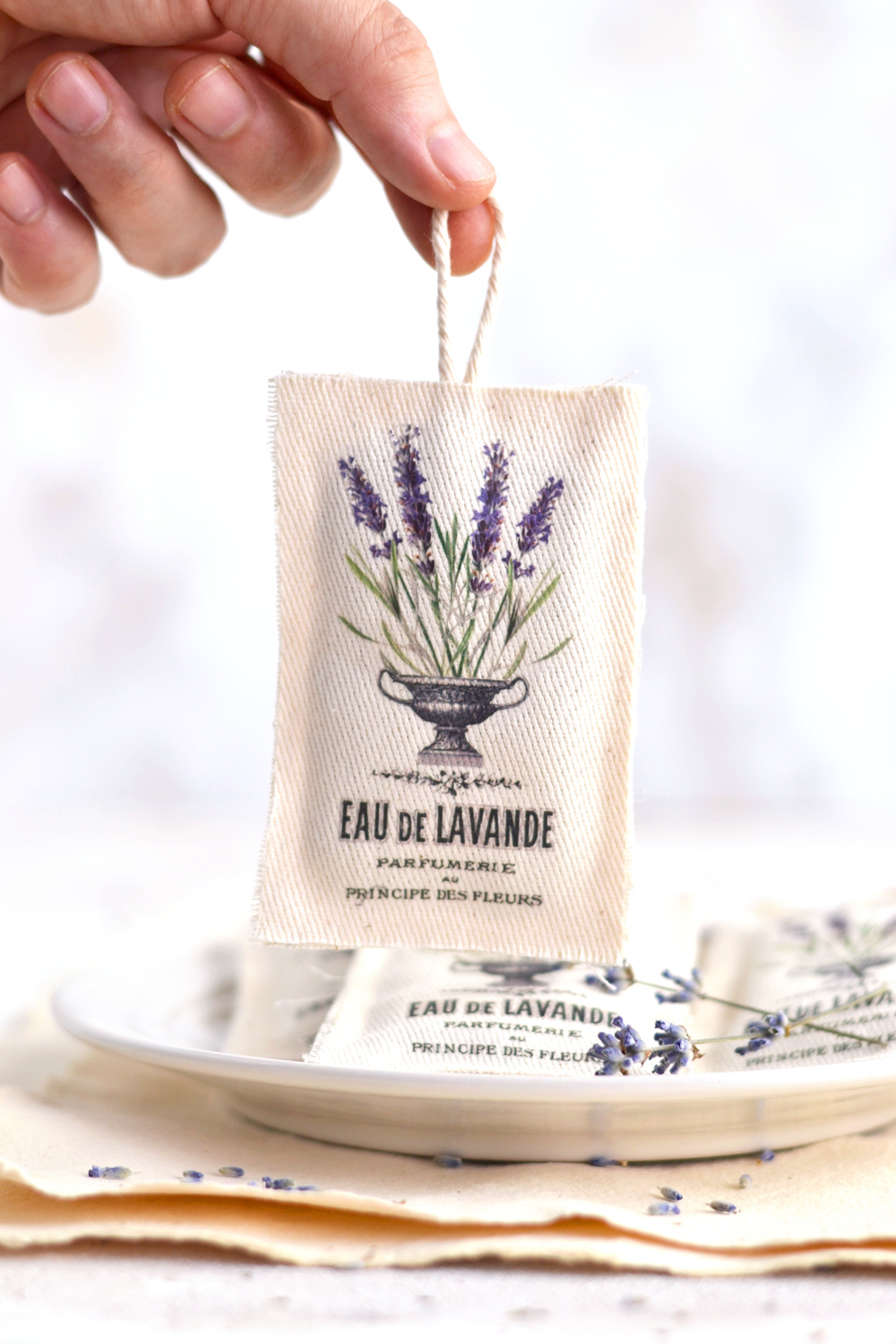 Lavender Sachets Diy - No Sew! - The Graphics Fairy within Lavender Sachets Free Printable