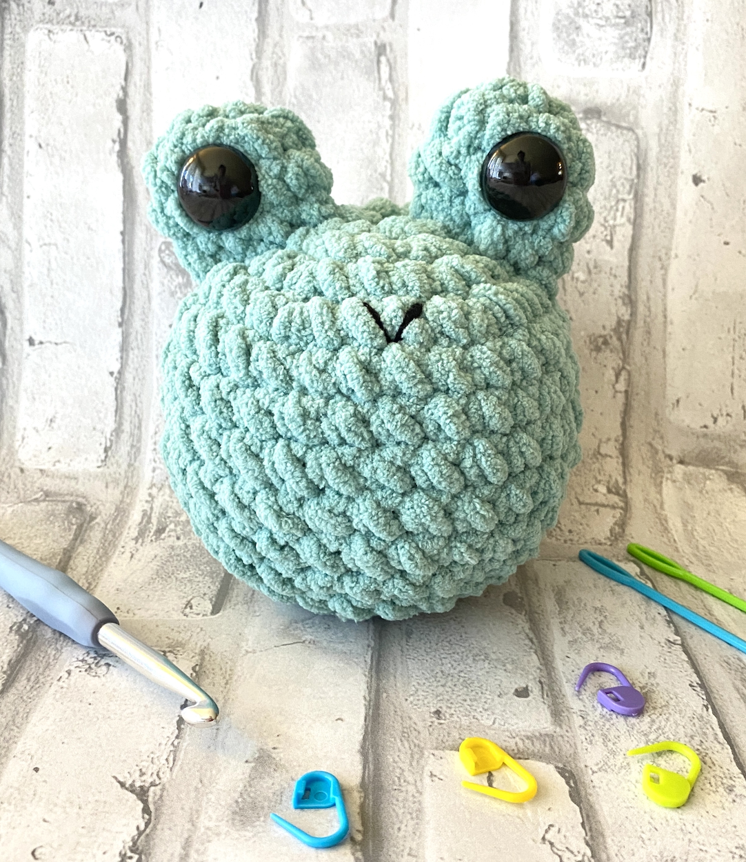 Free Crochet Frog Pattern (Easy Beginner First Amigurumi Project pertaining to Free Printable Crochet Frog Pattern