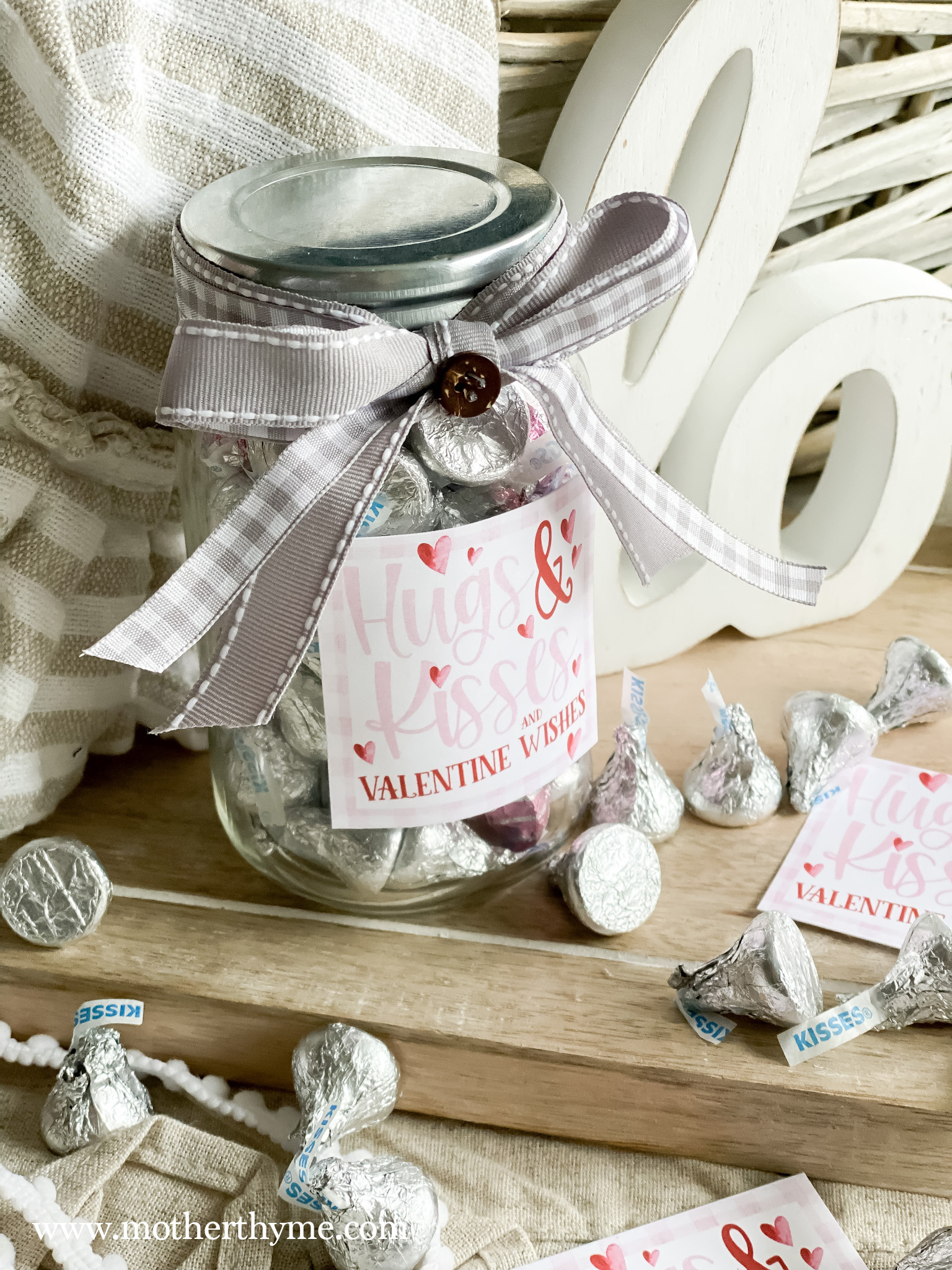 Hugs & Kisses Valentine'S Day Gift Jar – Free Printable Gift Tags regarding Hugs And Kisses Printable Tag