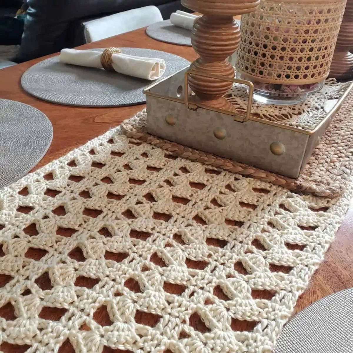 Modern Crochet Table Runner Patterns intended for Free Printable Crochet Table Runner Patterns